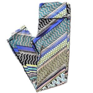 VICTORIA SECRET  | VSX Sport Knockout by Victoria Secret leggings  |  Me…